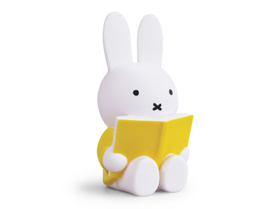 Spaarpotje Nijntje leest